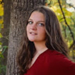 Meet your Posher, Annie